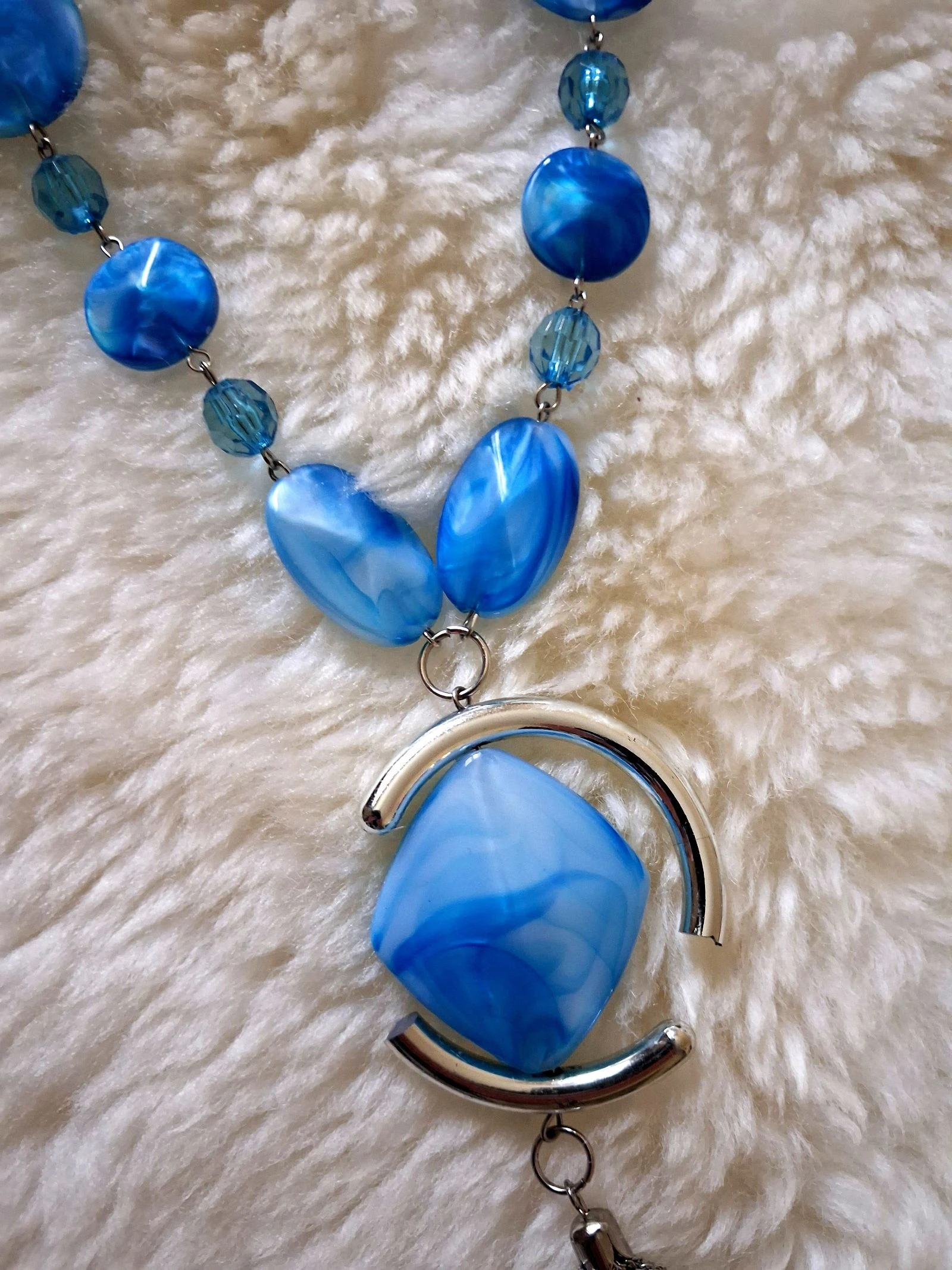 Mooie lange zilveren ketting met blauwe steen – photo 2